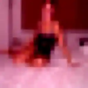 Rencontre Lamia, 28 ans à Chambourcy en privé