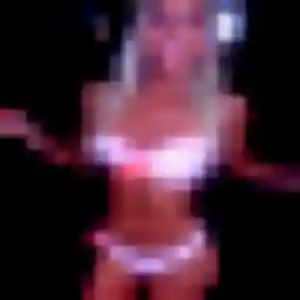 Charmante Yara, 22 ans à Chamelet - la contacter