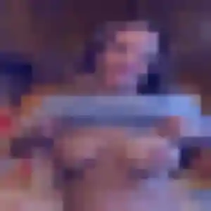 Wahiba (27 ans) à Champlay cherche un beurette aujourd'hui