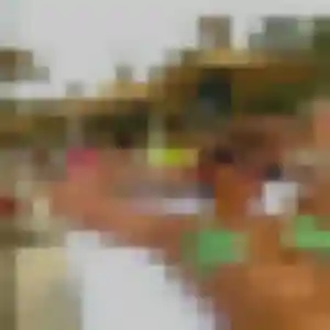 Latifa (36 ans) à Chantelle propose un beurette rapidement