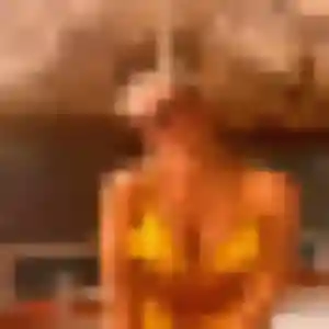 Linda, 30 ans, en ligne à Charnay pour une rencontre coquine