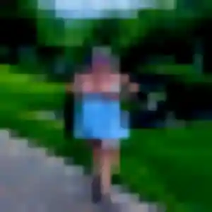 Sexy Bouchra, 24 ans à Charols - la contacter