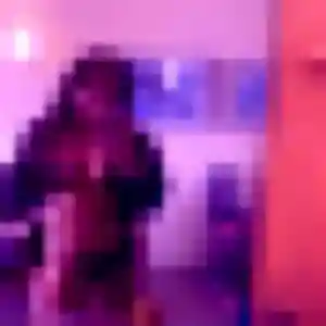 Sexy Maya, 30 ans à Château-Larcher - découvrir son profil