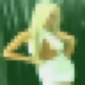 Naya, 34 ans, connectée à Châteauneuf pour une rencontre coquine