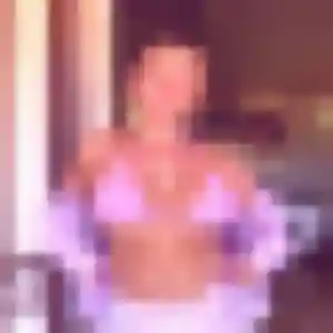 Photo sexy de Sonia, 24 ans à Châteauneuf-Villevieille - plan discret