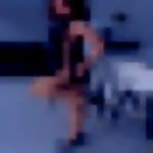 Nabila, 27 ans, connectée à Châtenay-sur-Seine pour une rencontre coquine