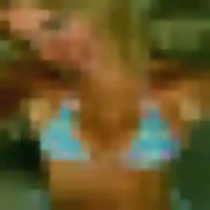 Soumia, 29 ans, connectée à Chécy pour une rencontre coquine