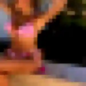 Farida, 34 ans, connectée à Chenôve pour une rencontre coquine