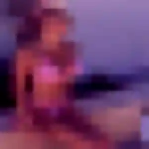 Photo sexy de Kenza, 26 ans à Chepniers - plan discret