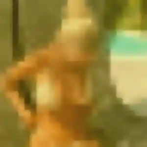 Najat, 30 ans, en ligne à Chéroy pour une rencontre coquine