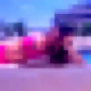 Jamila, 35 ans, connectée à Chevroux pour une rencontre coquine