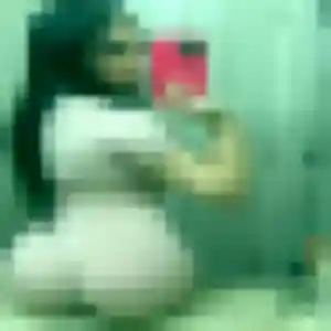 Hana, femme de 27 ans cherche beurette à Chizé