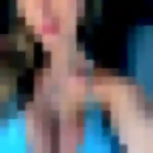 Rencontre Nabila, 34 ans à Chomérac en privé