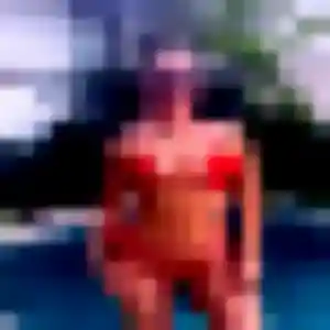 Ihsane, 26 ans, en ligne à Cieutat pour une rencontre coquine