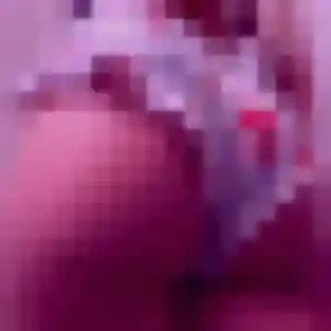 Amel, 25 ans, connectée à Civaux pour une rencontre coquine