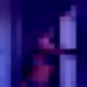 Syrine, femme de 31 ans veut beurette à Clastres