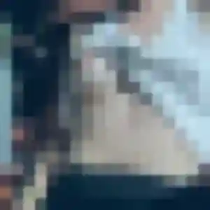 Yara, 32 ans, connectée à Clermont-Ferrand pour un beurette