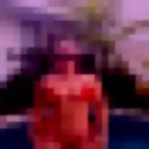 Contacte Syrine, 22 ans à Combs-la-Ville gratuitement