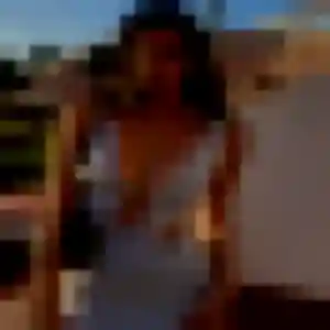 beurette à Commer : photo de Nour, 27 ans - accès libre