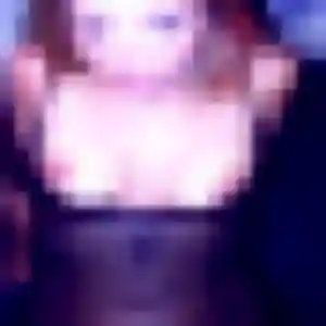 Ikram, 25 ans, connectée à Conca pour une rencontre coquine