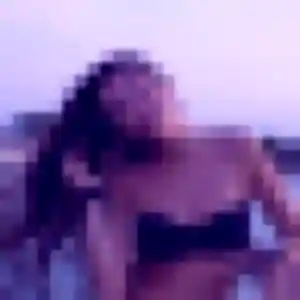 Lamia, 22 ans, en ligne à Conches-sur-Gondoire pour une rencontre coquine