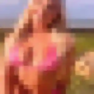 Ines, fille de 24 ans propose beurette à Condéon