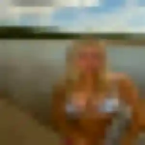 Karima, 28 ans, disponible à Corbières-en-Provence pour une rencontre coquine