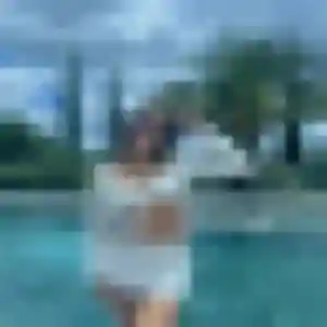 Lamia, 27 ans, cherche un beurette à Corent
