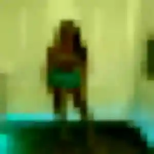 Profil de Syrine à Corlay (31 ans) - beurette gratuit