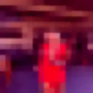 Yamina, 23 ans, en ligne à Corme-Écluse pour une rencontre coquine