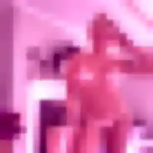 Lydia, 23 ans, en ligne à Cormeray pour une rencontre coquine