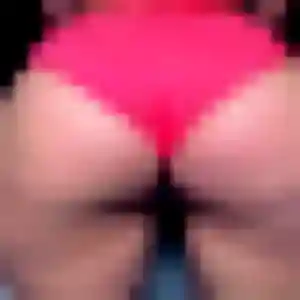 Hafsa, fille de 43 ans propose beurette à Coteaux-sur-Loire