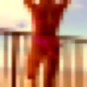 Photo de Nesrine à Coubron (43 ans) - beurette anonyme