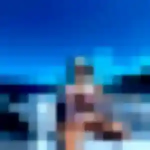 Iman, femme de 25 ans propose beurette à Couches