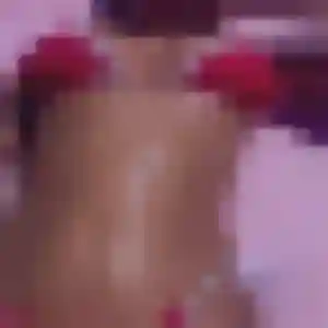 Naima (43 ans) à Courcelles-Chaussy cherche un beurette ce soir