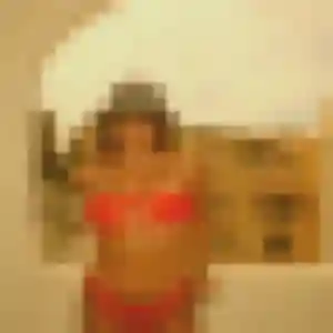 Sexy Dina, 31 ans à Coussay-les-Bois - découvrir son profil