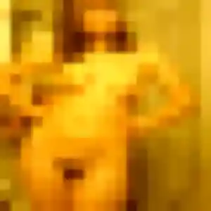 Tinhinane, 38 ans, connectée à Coutouvre pour une rencontre coquine