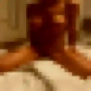 Farida, 37 ans, connectée à Craintilleux pour un beurette