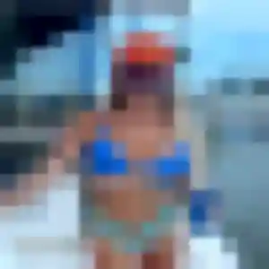 Kenza de Crampagna, 23 ans - beurette discret