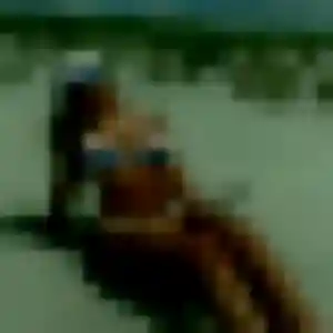 Sexy Dina, 24 ans à Crandelles - découvrir son profil
