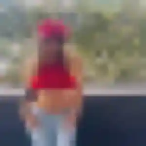 Mariam (32 ans) à Cravans propose un beurette aujourd'hui