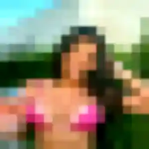 Ikram de Cravant-les-Côteaux, 26 ans - beurette discret