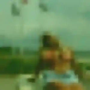 Rim, 25 ans, en ligne à Creissels pour une rencontre coquine
