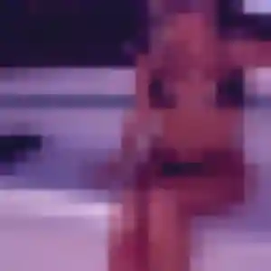 Rejoins Kenza, 23 ans à Crochte en privé