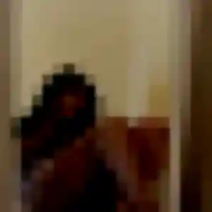Photo de Rachida à Crosne (45 ans) - beurette sans inscription
