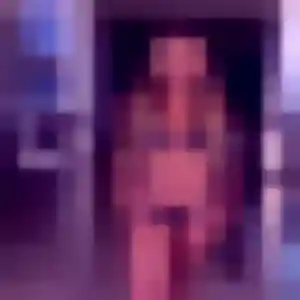 Yasmine, 38 ans, connectée à Croutelle pour un beurette