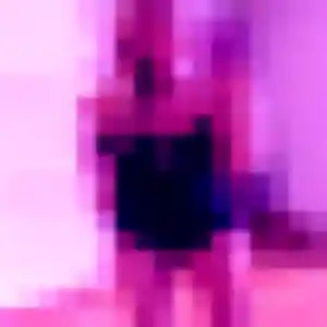 Hayat, 35 ans, en ligne à Crozon pour une rencontre coquine