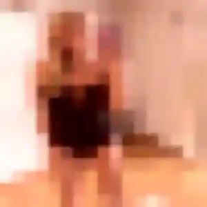 Rencontre Hayat, 22 ans à Cuincy gratuitement