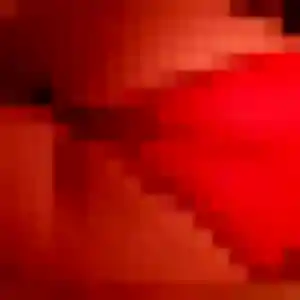 Syrine, 31 ans, connectée à Cursan pour un beurette