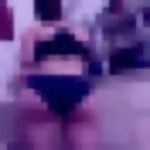 Nesrine, femme de 45 ans veut beurette à Custines